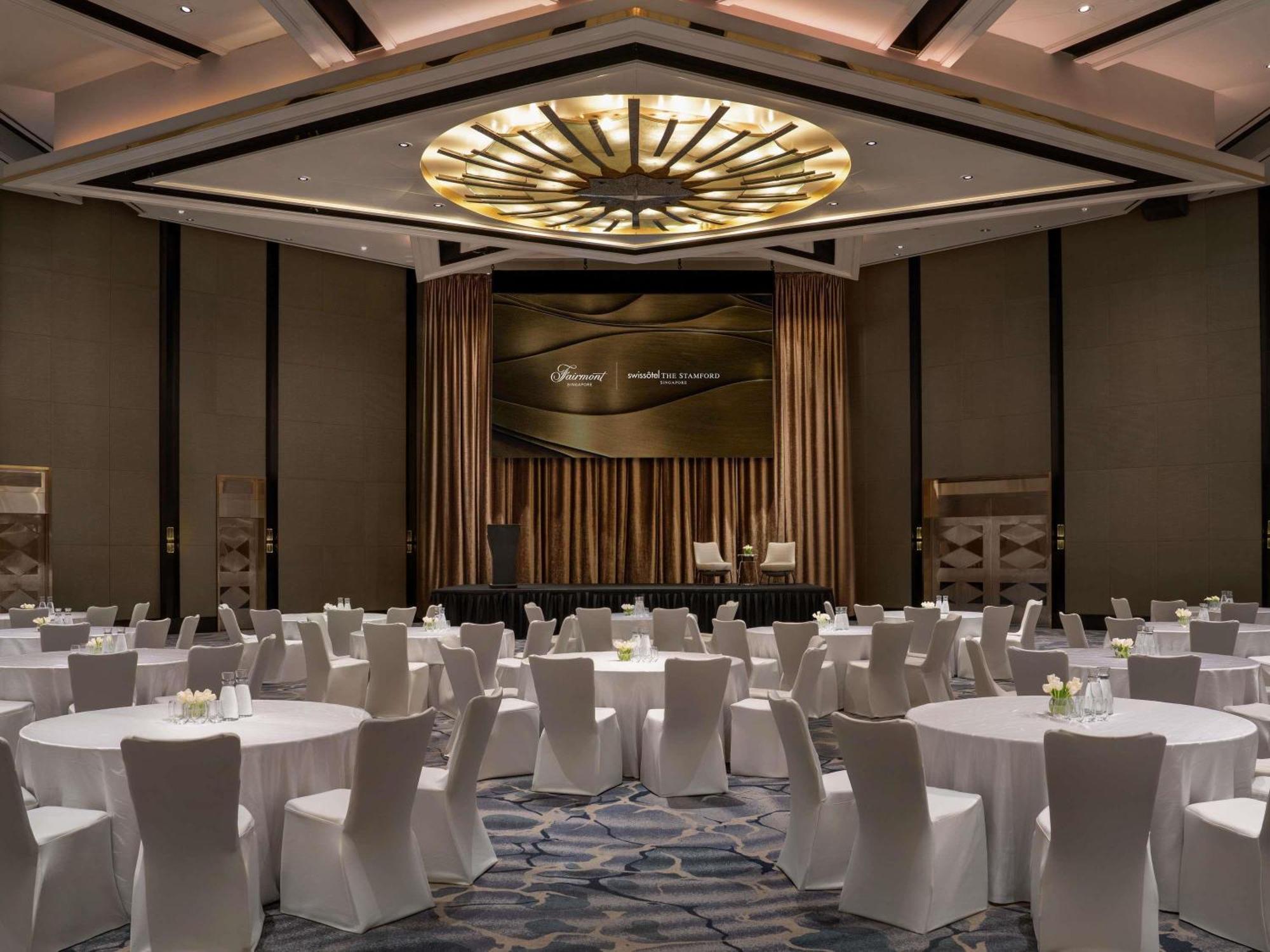 Swissotel The Stamford Hotel Singapura